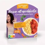 Penne all'arrabbiata con polpette vegetariane